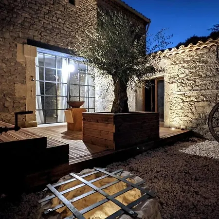 Charming 2bed House Near Sommiere South Of France *